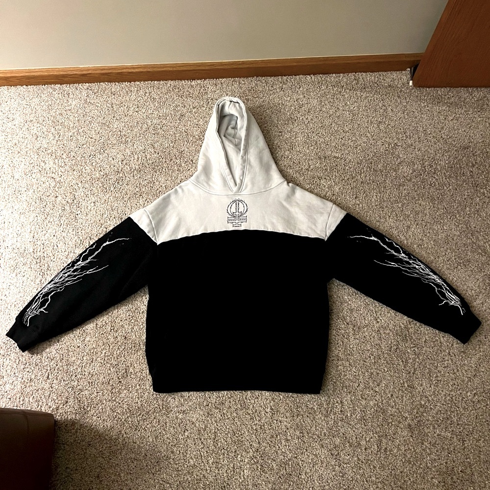 BREATHEDIVINITY Two-Tone Fleece Hoodie